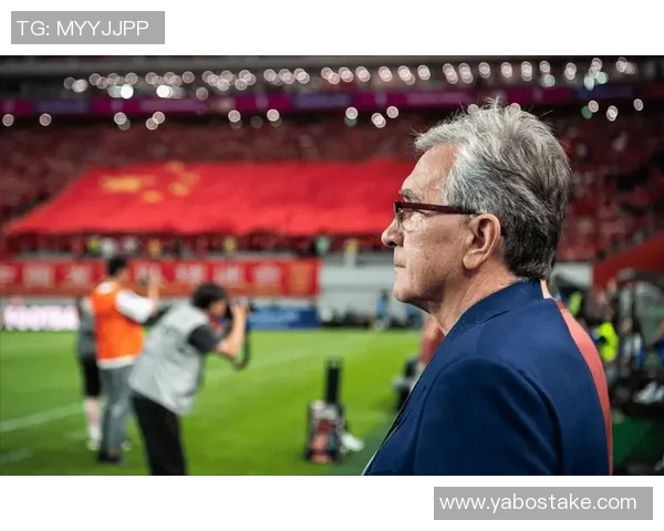 伊万回应质疑称自己履历丰富曾获13个冠军不怕被骂骗子 伊万回应质疑称自己履历丰富曾获13个冠军不怕被骂骗子